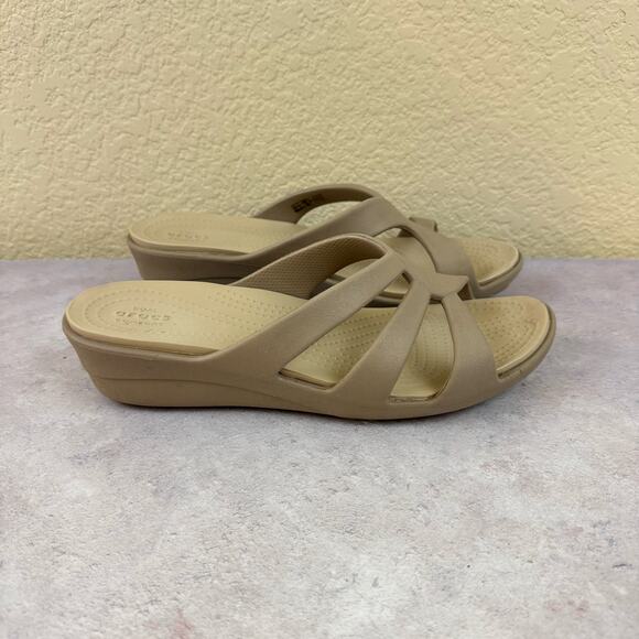 Crocs Womens Sanrah Strappy Wedge Slide Flip Flop Sandal Beige Size 9 - Picture 4 of 12